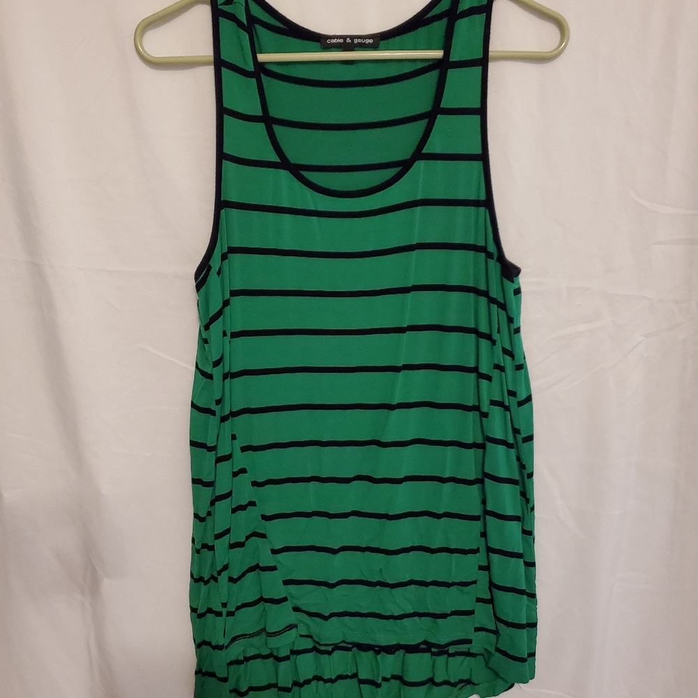 Green and navy tank
